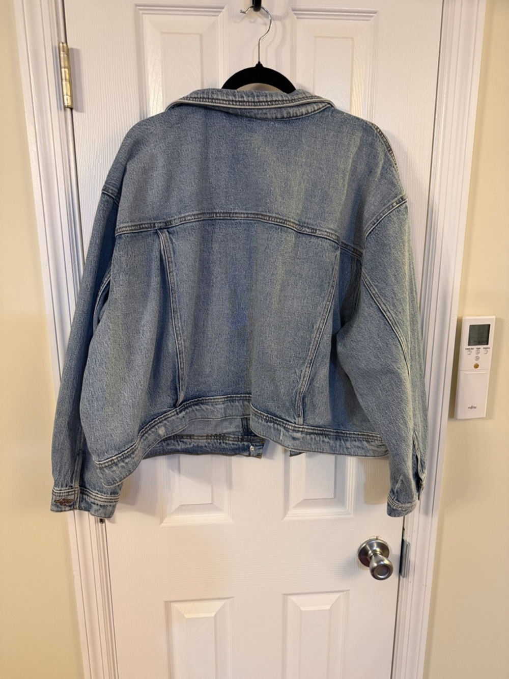 Maurices oversized crop Light Blue jean Jacket - Picture 3 of 7